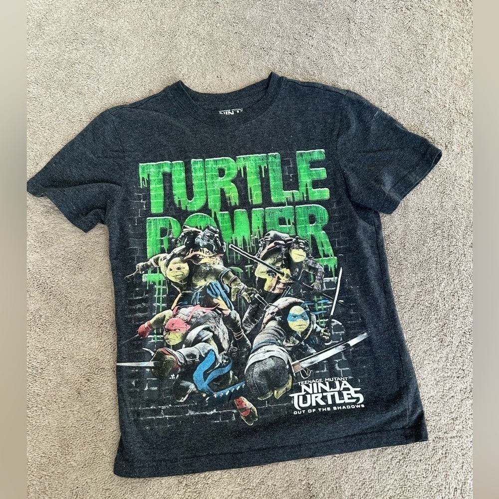 Boys Ninja Turtles shirt ym 8